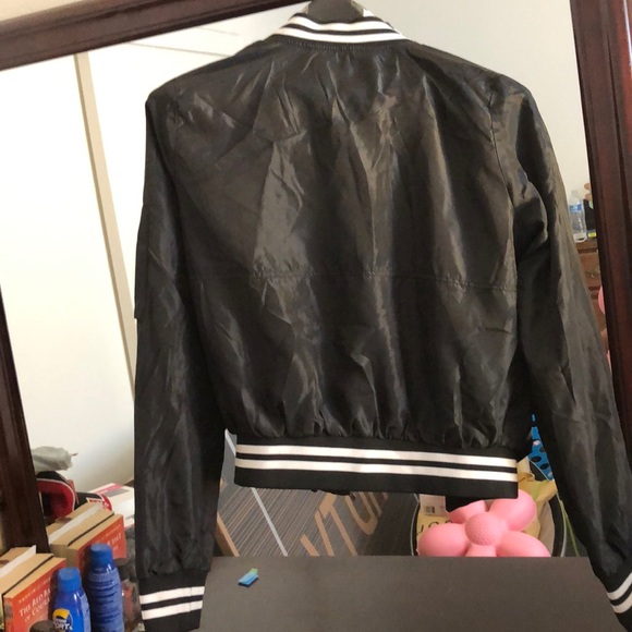 Black striped sweater - Picture 2 of 2